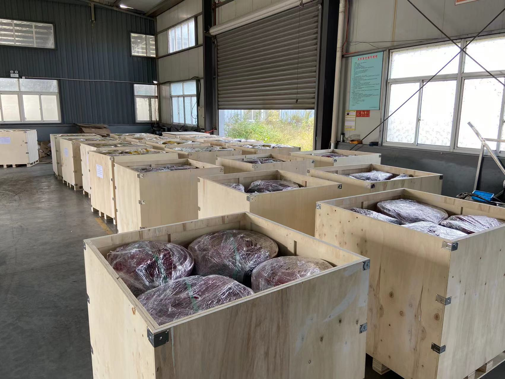 The new customer from CA market purchased the 4inch and 5inch durable NBR hose